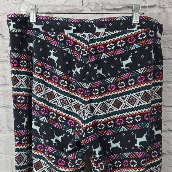 Old Navy Women's Gray Fleece Pajama Pants Sleepwear Christmas Reindeer Fair Isle - Picture 7 of 7
